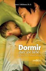 Septembre : Dormir avec son bébé – un guide sur le sommeil partagé